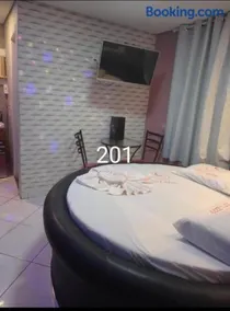 Hotel 1001 noites ceilandia - Image 1