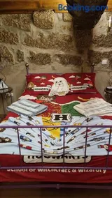 Casa da Relva Experiência Temática Inspirada em Harry Potter - Image 1