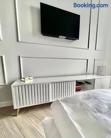 Grand Apartament - Image 2