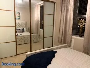 Dunfermline GF flat, 5 min walk to Train St. and High St. - Image 4