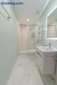 Amzeura hotel - Image 1