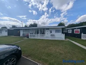 L&L's Lodge, A small but perfectly formed chalet - Image 1