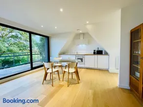 La Maison Rouge - Image 2