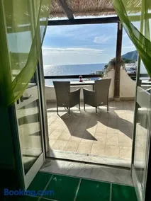 Casa Bianca Ischia - Image 1