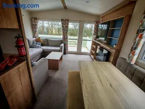 Flamingo Land Cedar Wood 118 - Image 3