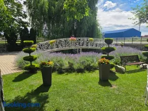 FLORA Garden - Image 2
