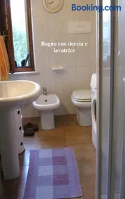 Appartamento trilo fronte Parco con parking e uso bici gratis Check out h18 - Image 5