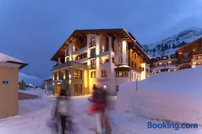 Superior Hotel Panorama - Image 2