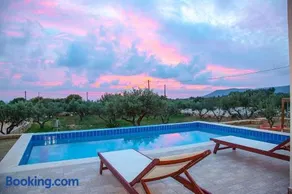 Villa Christina, A Private Destination To Paradise - Image 2