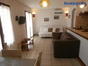 Rez de Villa Climatisé avec Jardin Privatif Domaine des Moulières - Image 2