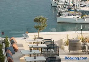 The George - Hospitality Beyond - Image 2