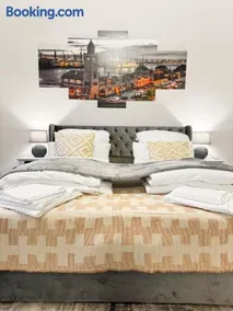Modern living: Hamburg & Baltic Sea within 30 min - Image 2