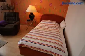 Apartment in Kronsberg - Image 3