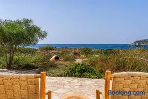 House of Harmony - Beachfront - Image 2