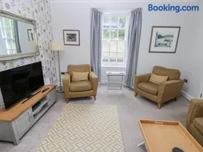 Crown Cottage - Image 4