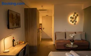 Elegant Dream Suites - Image 3