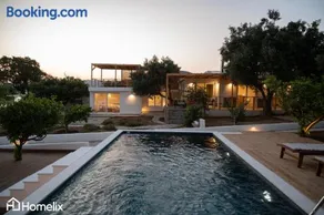 Avra Seafront Villa - Image 1