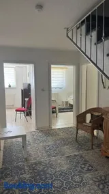 Ferienwohnung 1 Soterrainfenster - Image 1