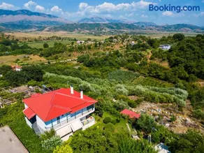 Santa Saranda Villas - Image 1
