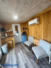 Hawksbill Hideaway 1 bedroom - Image 3