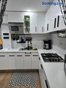 Apartamento Moderno, amplio y muy cómodo - Image 2