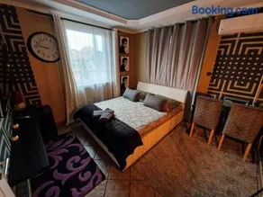Airport Luxury Apartman 42 - Image 4