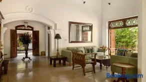 Coconut Grove - 4BR Villa, Cook, Pool - Image 3