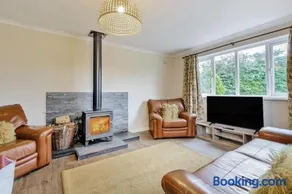 3 Bed in Tenby oc-t26851 - Image 5