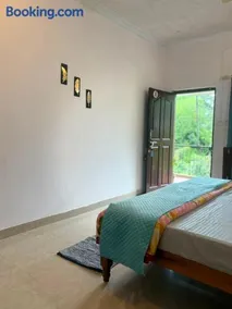 Suriya Homestay - Image 2