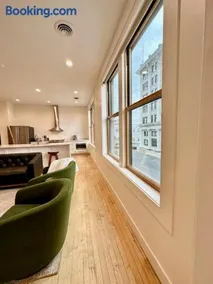 Condo C - Gallery Suites Downtown Marion - Image 3