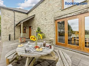 3 Bed in Launceston oc-brwhi - Image 5