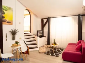 One Love Terrace Apartment - Image 2