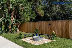 40-Ft Private Pool - Pet-Friendly 15 Min to Beach - Image 3