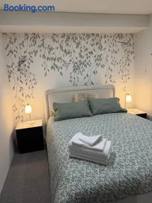 Four-Bedroom House Near Perth Airport - Image 5