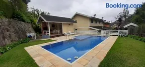 Aconchego em Teresópolis com piscina privativa próximo a feirinha - Image 1