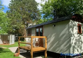 Lilliput - Delightful 1-bedroom shepherd's hut - Image 3