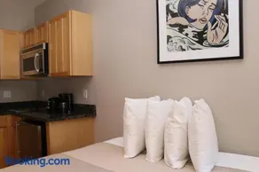 Stylish Downtown Studio in the South End, C. Ave #1 - Image 3