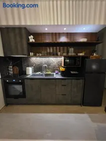 Mimis Skyline - Image 3