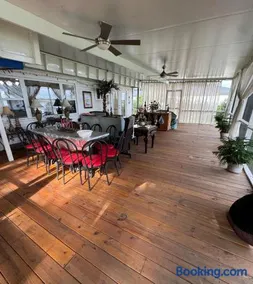 Lakefront Cottage Orlando-Tampa - Image 2