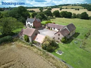 The Long Barn - Image 2