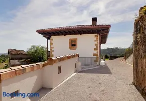 La casa de allá Apartamentos rurales en Camoca Asturias - Image 3