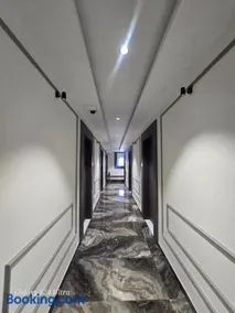 Hotel Saffron - Image 2