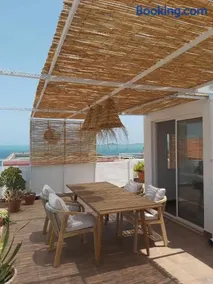 Angel Beach Retreat - Image 1
