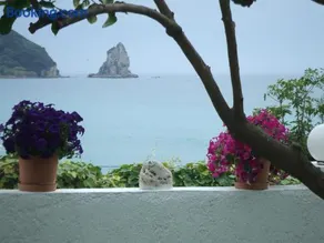Agathi Beach House (Black Rocks) - Image 1