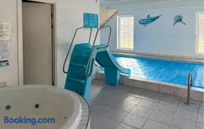 Lovely Home In Væggerløse With Sauna - Image 2