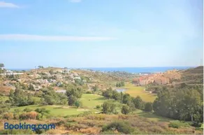 Valle Romano Golf Apartment -Next to the golf course and very close to the beach - Image 4