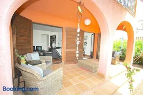 ARENDA Miami Playa Holiday Home Terracota - Image 2