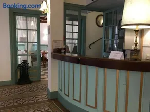 The Old Hotel Ravel Centre - Image 4
