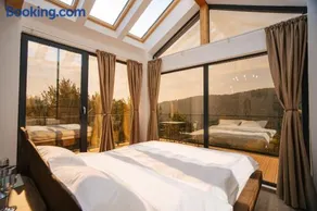Cabana cu vedere spectaculoasa din pat - Apuseni Air Soare - Image 2