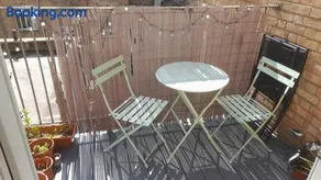 Quiet balcony flat in the heart of Camden Town - Image 5